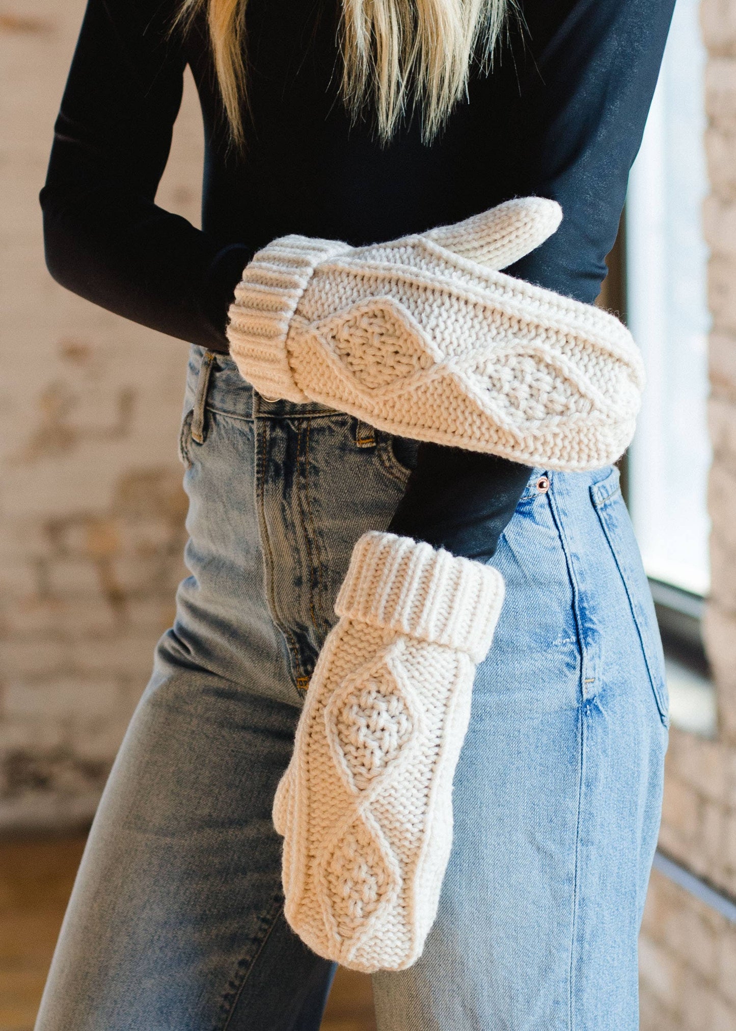 Beige Cable Knit Mittens